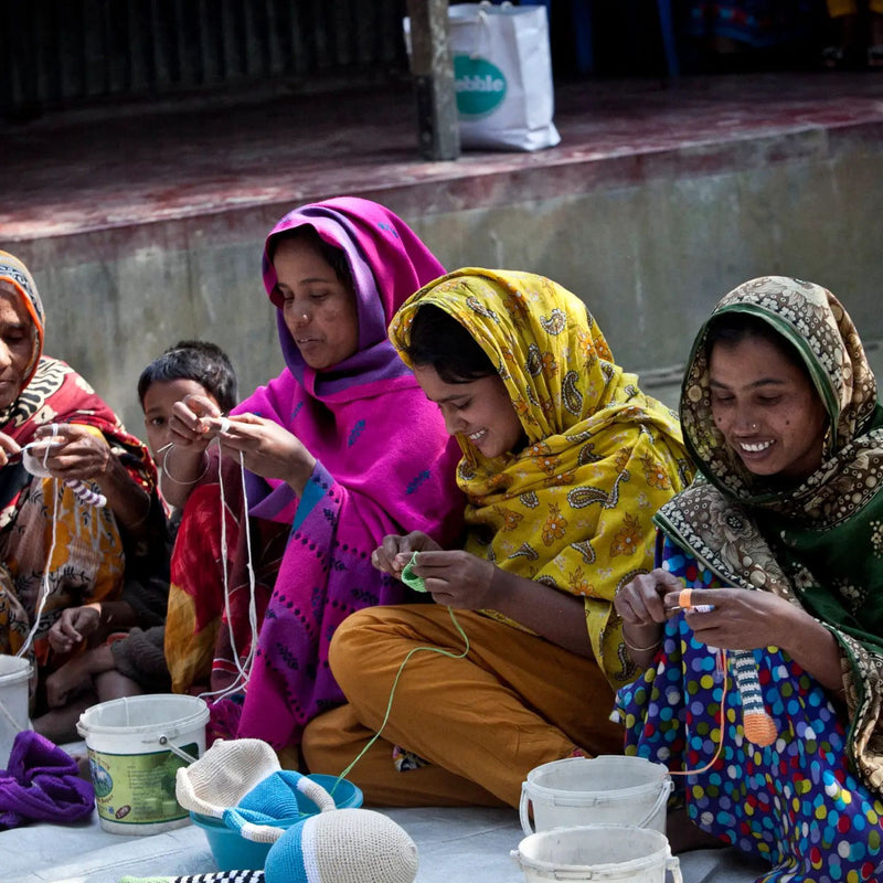 Organic Cotton Bright Rainbow Rattle