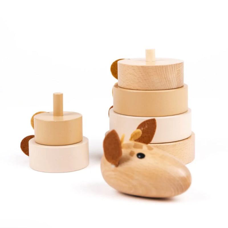 Leonie the Giraffe Stacking Pyramid