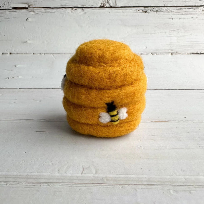 Felt Mini Bee with Beehive House