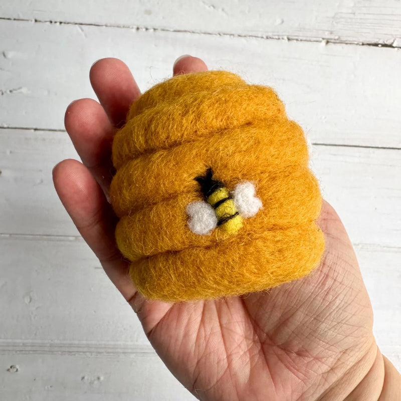 Felt Mini Bee with Beehive House