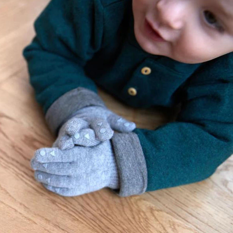 Gobabygo Organic Cotton Grip Gloves — Simply Green Baby