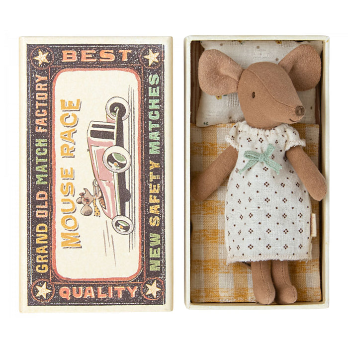 Big Sister Mouse in Matchbox, Nightgown