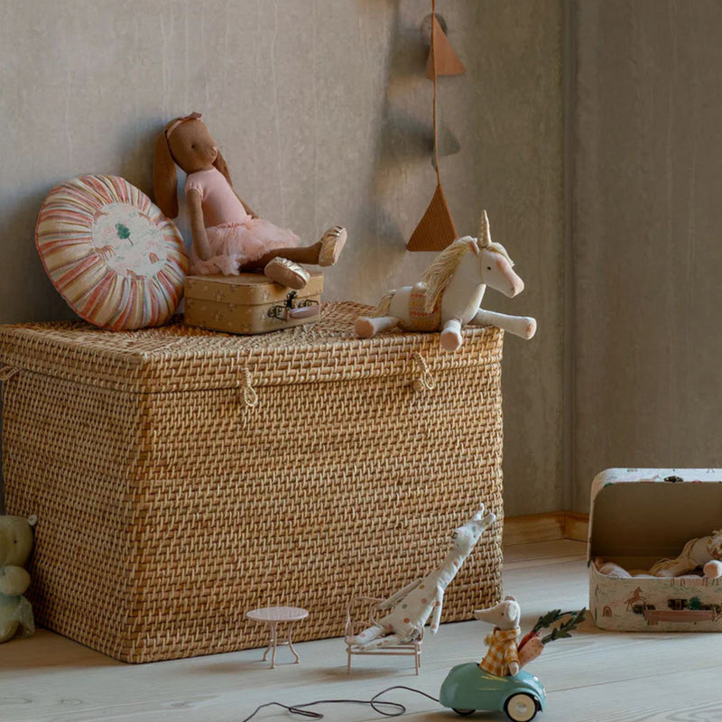 Cushion Round, Small - Unicorn