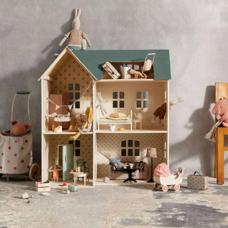 Dollhouse - House of Miniature