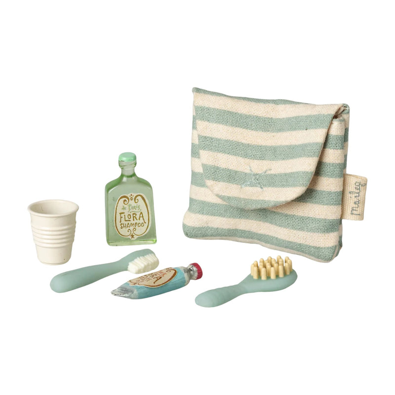 Toothbrush Set in Bag, Mouse