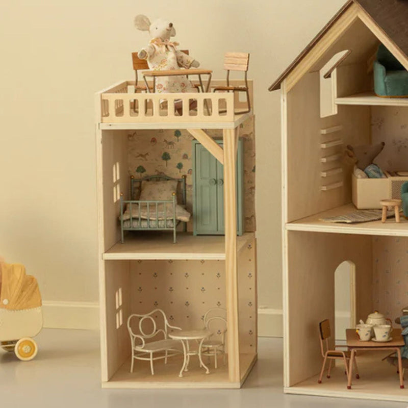 Wallpaper for Mouse Hole Farmhouse - Annex