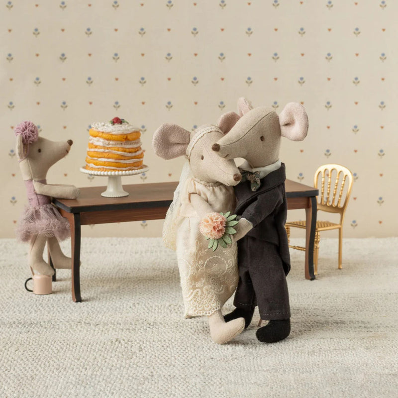 Wedding Mice Couple in Ocher Box, Mum + Dad