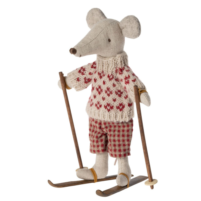 Winter Mouse with Ski Set